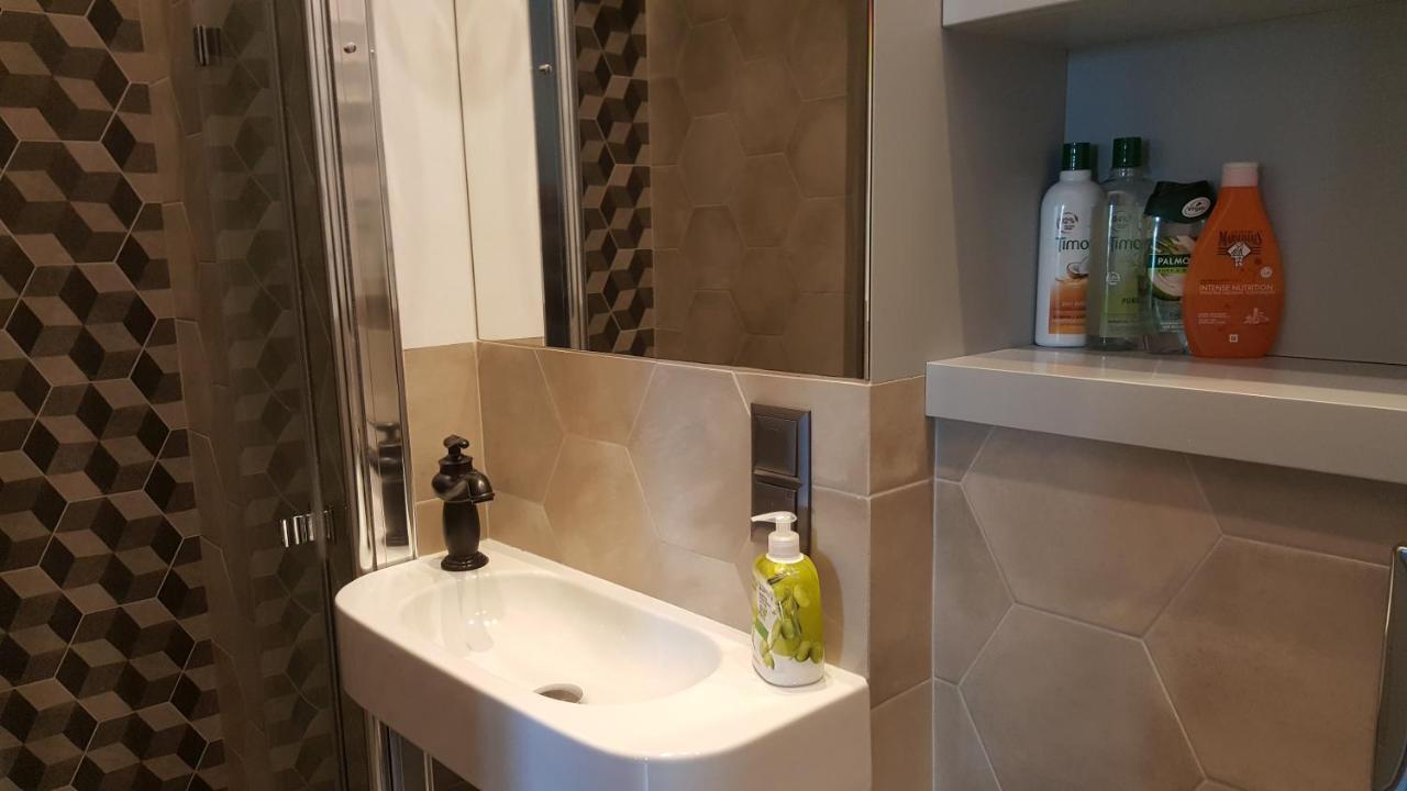 Apartament Na Wilczej Warszawa Exteriör bild