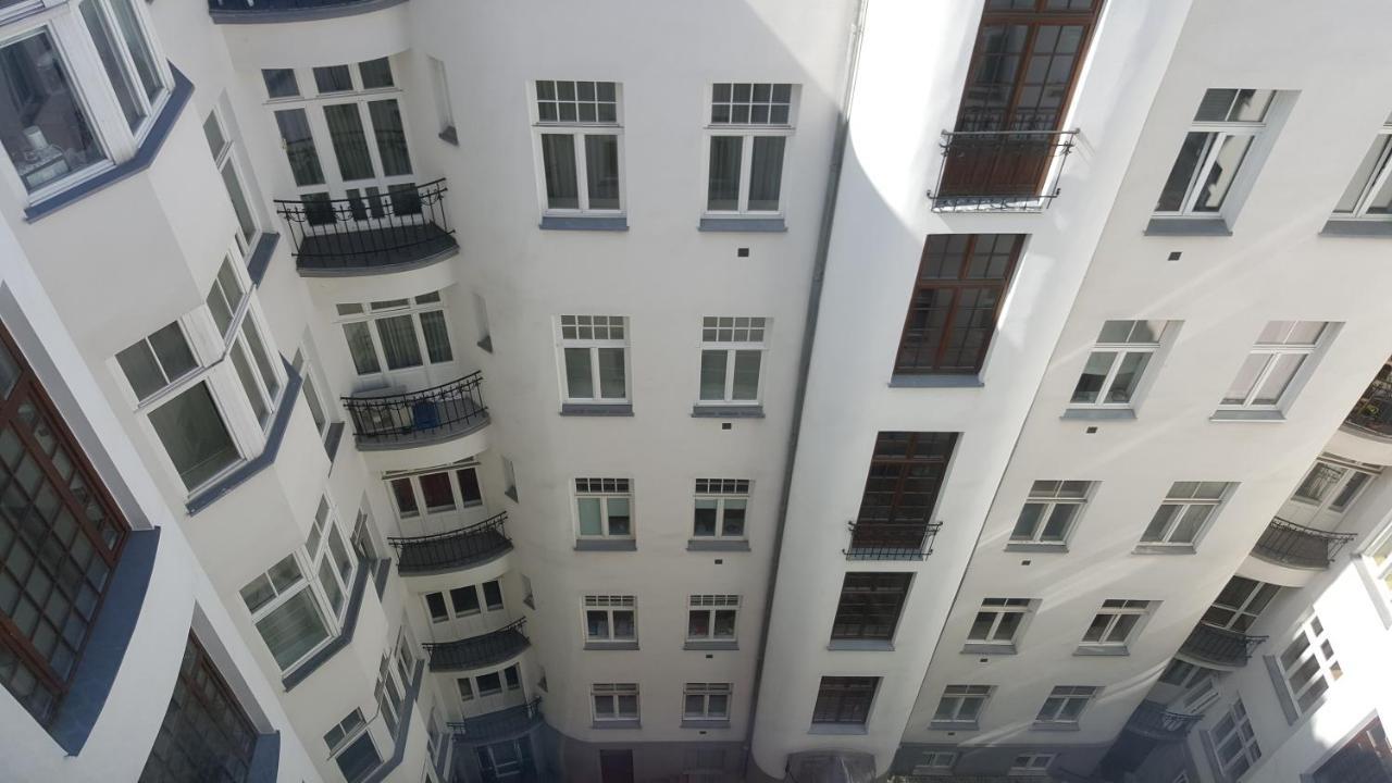 Apartament Na Wilczej Warszawa Exteriör bild